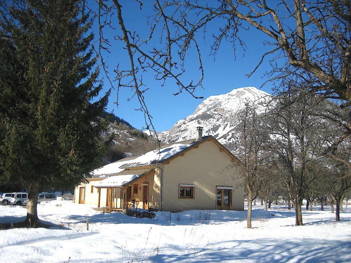Chambres D'Hotes La Pierre D'Oran LʼArgentière-la-Bessée Buitenkant foto